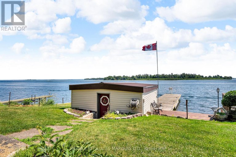 28599755/6796-st-louis-point-road/south-glengarry-charlottenburgh-twp/south-glengarry/ontario/K0C2E0_39