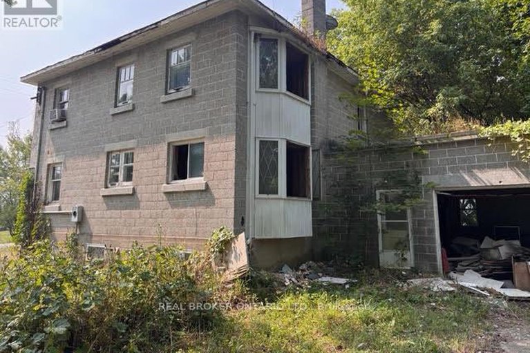 28822815/2099-county-20-road/north-grenville-twp-kemptville-south/north-grenville/ontario/K0G1T0_2
