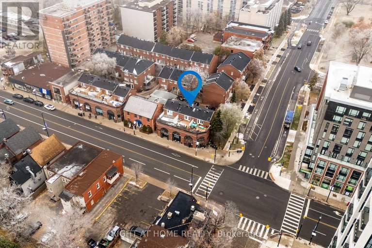 29127565/4-thorburn-private/lower-town/ottawa/ontario/K1N1G4_35