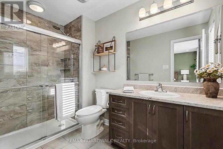 29220417/832-june-grass-street/avalon-west/ottawa/ontario/K4A1H4_17