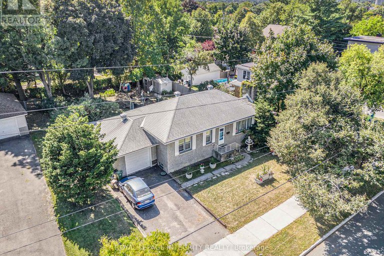 28874943/1368-kilborn-avenue/alta-vista/ottawa/ontario/K1H6L8_6