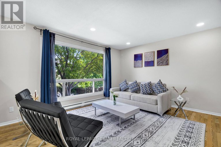 28449355/l-5-banner-road/sheahan-estatestrend-village/ottawa/ontario/K2H8T3_7