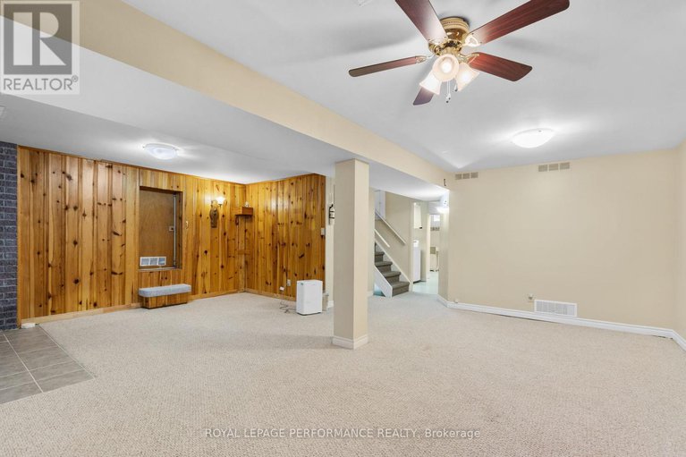 28945911/5-revol-road/merivale-gardens/ottawa/ontario/K2G0B8_23