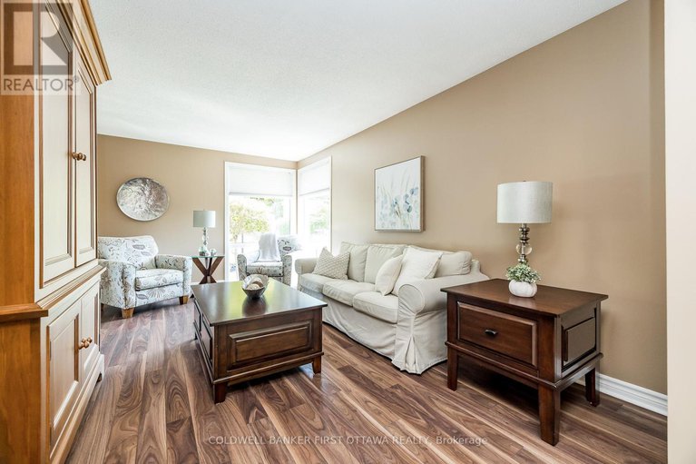 28741846/48-downsview-crescent/tanglewood/ottawa/ontario/K2G0A5_7