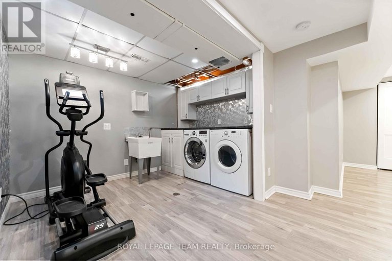 29049675/3-fulham-court/on-the-green/ottawa/ontario/K2J2L6_21