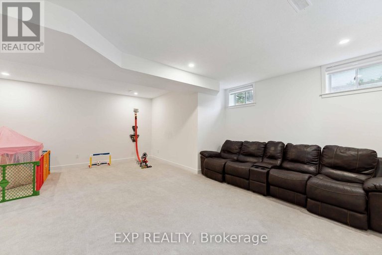 29644816/748-ovation-grove/leitrim/ottawa/ontario/K1T0X6_40