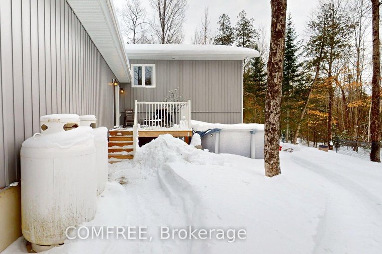 29349665/939-burnstown-road/mcnabbraeside-twps/mcnabbraeside/ontario/K0A3L0_26