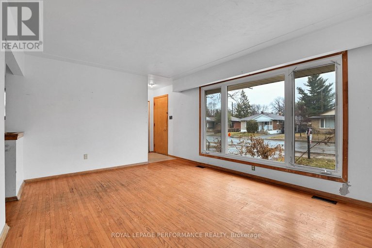 29600475/759-pleasant-park-road/elmvale-acres/ottawa/ontario/K1G1Y5_5