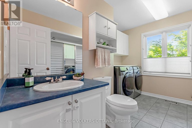 28419109/6978-aldergrove-way/greely/ottawa/ontario/K4P1A3_25