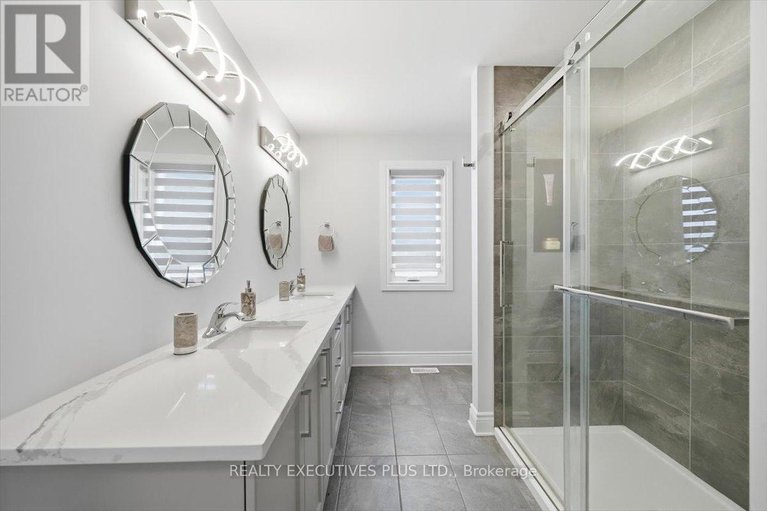 29225784/1082-docteur-corbeil-boulevard/town-of-rockland/clarence-rockland/ontario/K4K0E9_30