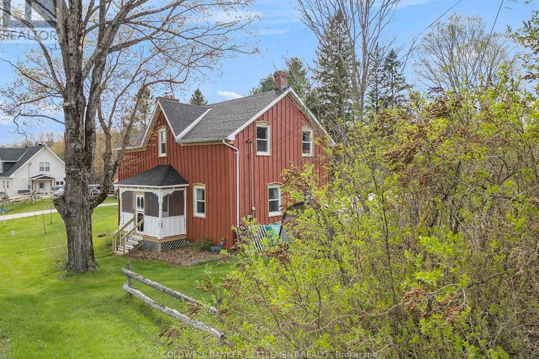 28303793/2296-south-lavant-road/lanark-highlands-dalhousie-twp/lanark-highlands/ontario/K0G1K0_3