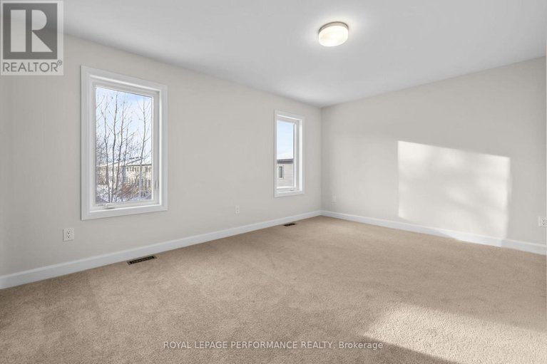 29178346/10-academie-street/embrun/russell/ontario/K0A1W0_24