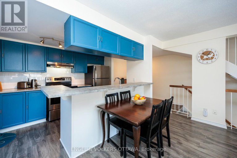 28289802/2-1204-shillington-avenue/carlington/ottawa/ontario/K1Z7Z4_11