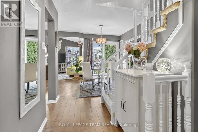 29115159/7-newcastle-avenue/morgans-grantsouth-march/ottawa/ontario/K2K2R2_6