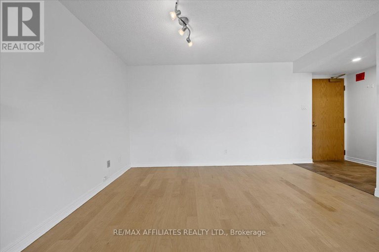 29163670/308-15-murray-street/lower-townbyward-market/ottawa/ontario/K1N9M5_13