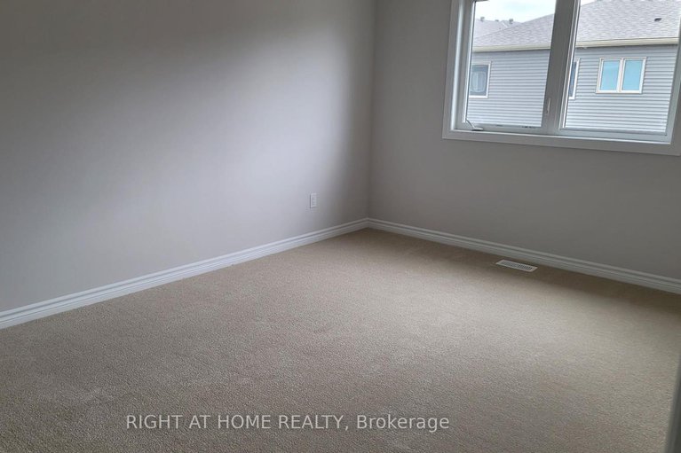 28714089/713-perseus-avenue/half-moon-bay/ottawa/ontario/K2J3V5_26