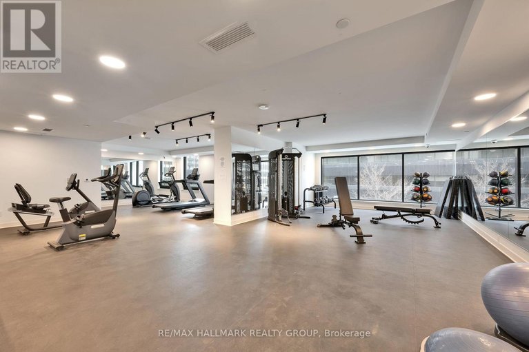 29654322/801-340-queen-street/ottawa-centre/ottawa/ontario/K1R0G1_35