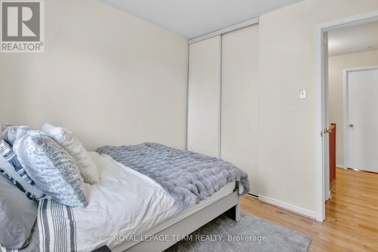 29445574/48-jackman-terrace/katimavik/ottawa/ontario/K2L4E1_73