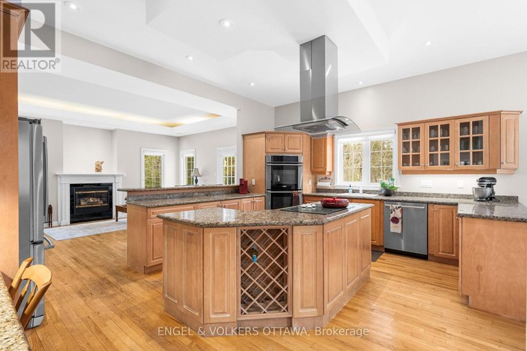 29513406/5-countryside-green/cedar-hillorchard-estates/ottawa/ontario/K2R1B5_10