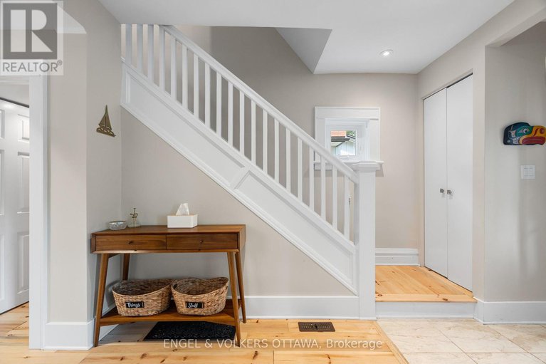 28820806/5-raleigh-street/old-ottawa-south/ottawa/ontario/K1S3C3_19