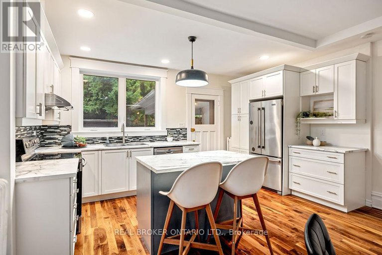 28987667/23-lakeview-terrace/dows-lake/ottawa/ontario/K1S3H3_13