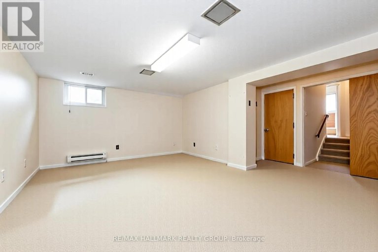 28995963/64-sullivan-avenue/meadowlandscrestview/ottawa/ontario/K2G1V2_31