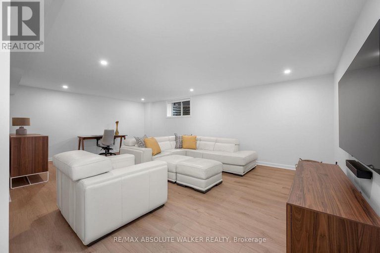 29118670/2055-wanderer-avenue/mahogany-community/ottawa/ontario/K4M0W9_37