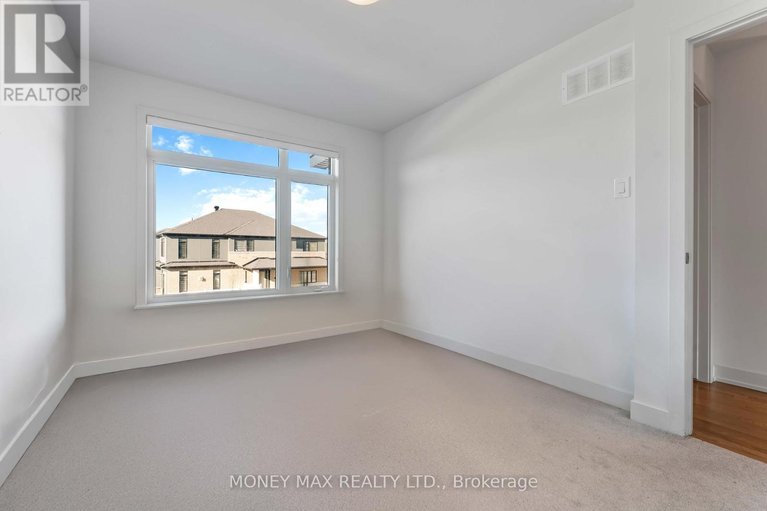 29471727/623-knotridge-street/mer-bleuebradley-estatesanderson-park/ottawa/ontario/K1W0C7_14