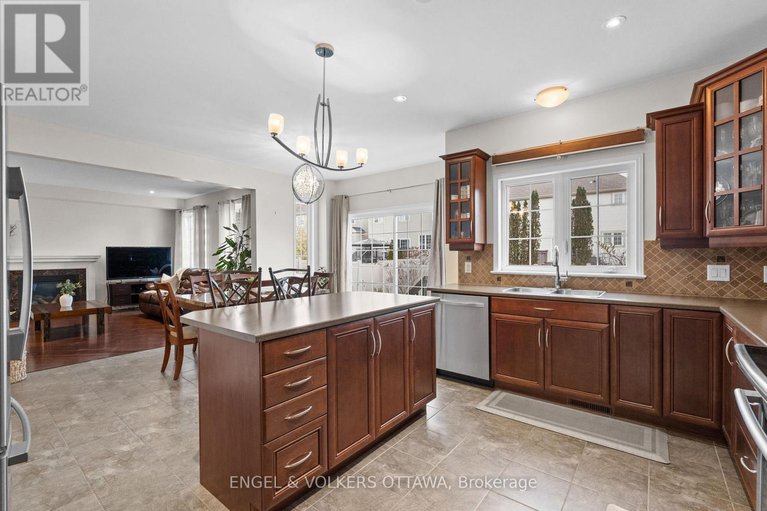 29134889/167-chenoa-way/stonebridge/ottawa/ontario/K2J0W8_15