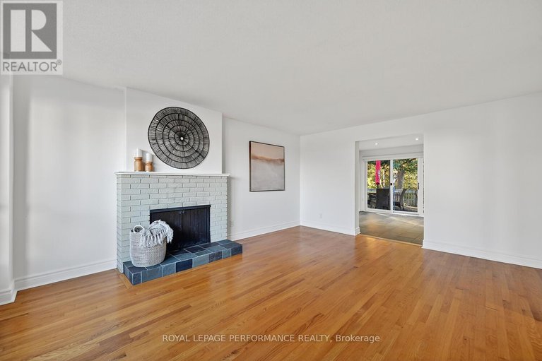 29046613/19-ancroft-court/tanglewood/ottawa/ontario/K2G4A5_4