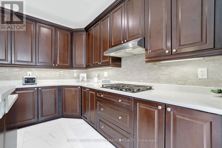 28379305/2782-grand-vista-circle/half-moon-bay/ottawa/ontario/K2J0W5_17