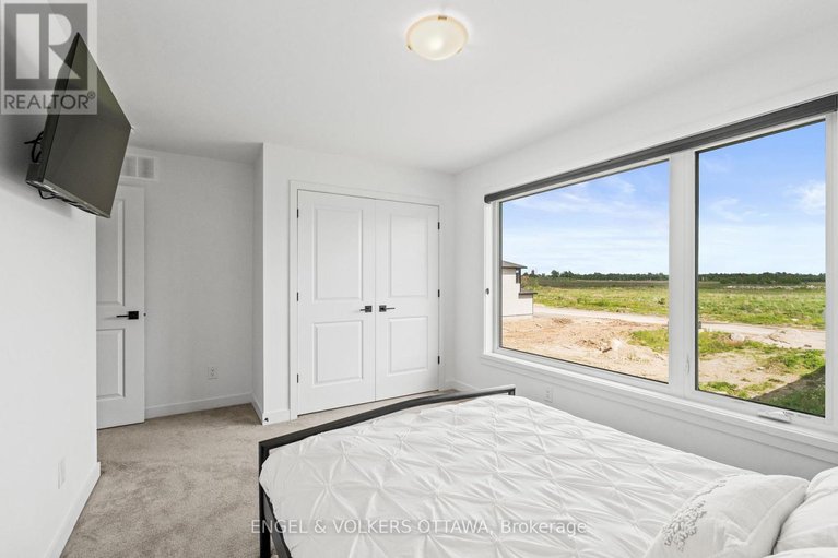 29601226/117-orchestra-way/riverside-southgloucester-glen/ottawa/ontario/K4M0R5_32