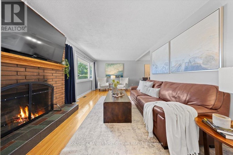 29487497/13-edgebrook-road/lynwood-village/ottawa/ontario/K2H6C2_16