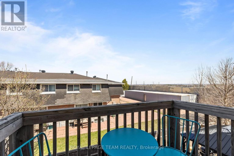 28493803/125-brilia-private/beacon-hill-south/ottawa/ontario/K1J0B7_29