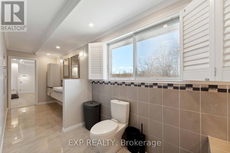28408914/6974-bank-street/greely/ottawa/ontario/K0A2P0_39