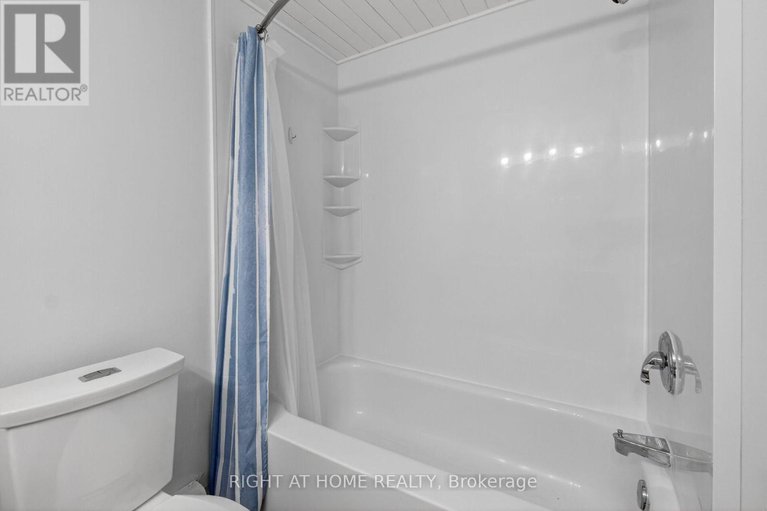 29676442/43-crispin-private/manor-park/ottawa/ontario/K1K2T7_21