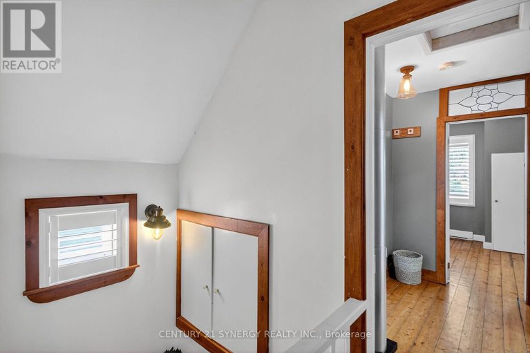 28930347/103-queen-charlotte-street/richmond/ottawa/ontario/K0A2Z0_28