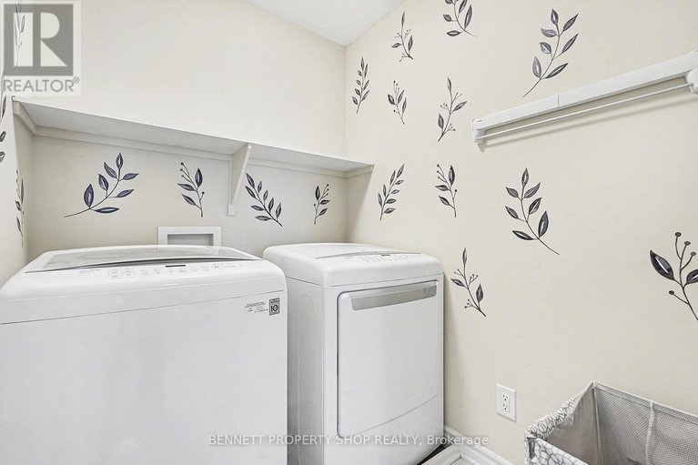 29534345/554-stargazer-crescent/riverside-southgloucester-glen/ottawa/ontario/K4M0H2_22