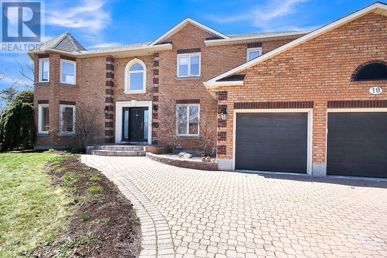 28224852/19-campfield-court/pineglencountry-place/ottawa/ontario/K2E7X8_3