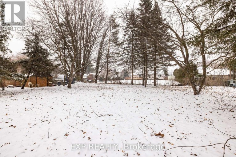 29577818/602-church-street/village-of-russell/russell/ontario/K4R1C4_4