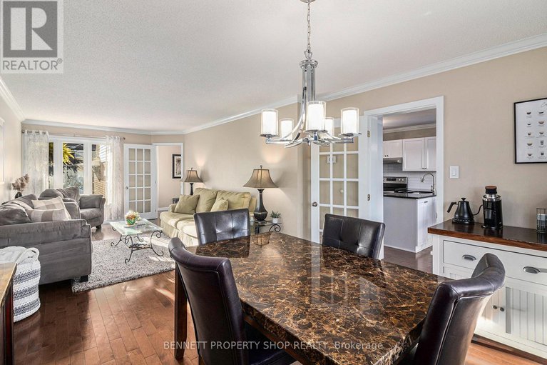 29050384/1865-leclair-crescent/queenswood-heights-south/ottawa/ontario/K1E3S2_8