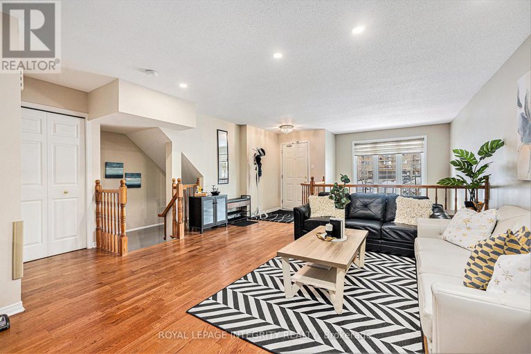 29370866/42-1512-walkley-road/heron-gateindustrial-park/ottawa/ontario/K1V2G7_3