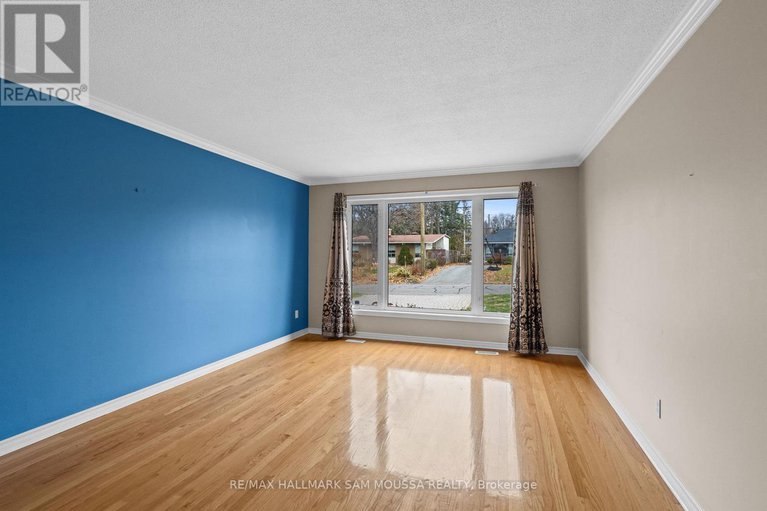 29322926/1208-stanton-road/queensway-terrace-southridgeview/ottawa/ontario/K2C3E2_5