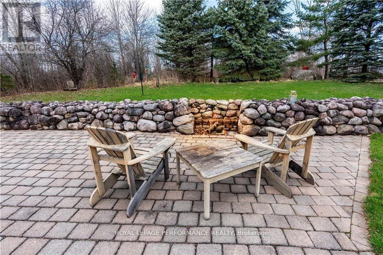 29387105/2-barry-street/long-sault/south-stormont/ontario/K0C1P0_41