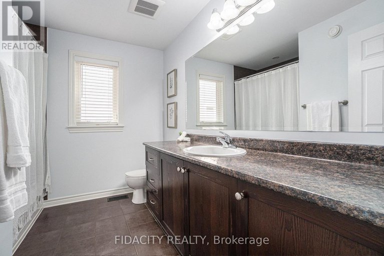 29627307/121-bandelier-way/stittsville-north/ottawa/ontario/K2S0C2_22