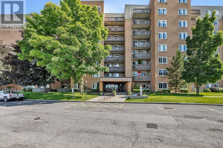 28570887/521-1599-lassiter-terrace/beaconwood/ottawa/ontario/K1J8R6_1