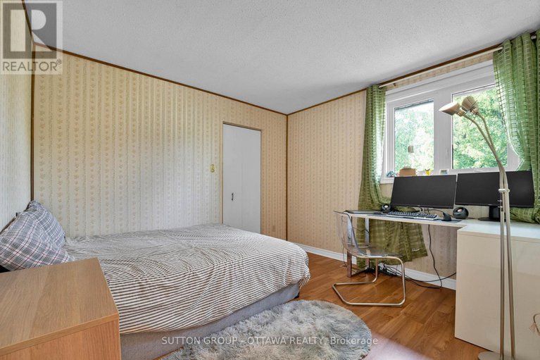 28642304/3085-uplands-drive/hunt-club-woods/ottawa/ontario/K1V9T6_26