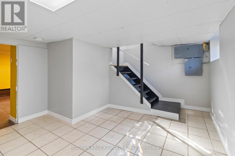 28960799/27-sarah-street/augusta-twp/augusta/ontario/K0E1P0_29