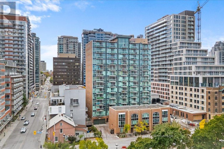 29316892/1108-134-york-street/lower-townbyward-market/ottawa/ontario/K1N1K8_1
