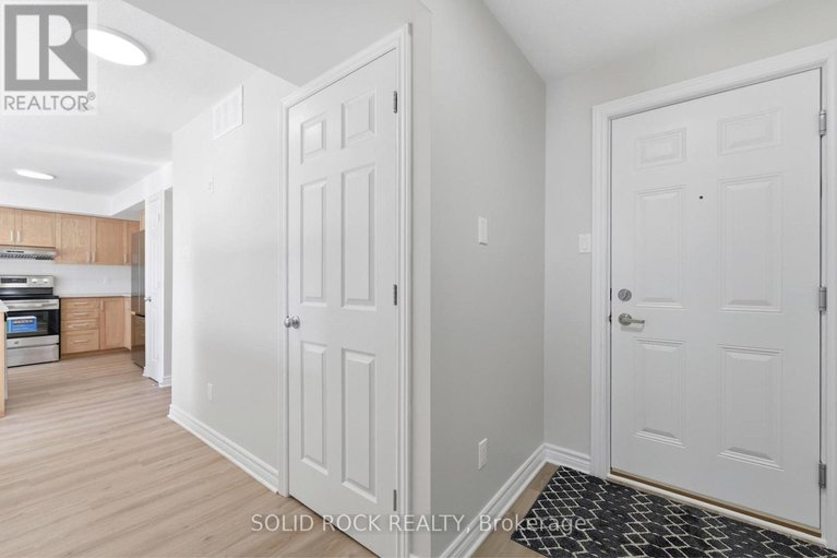 29424747/6-50-barnstone-drive/barrhaven-east/ottawa/ontario/K2G6X2_10